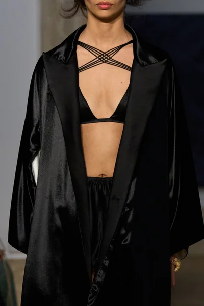 Look 22